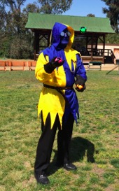 Mystery_Drake_Juggling_2