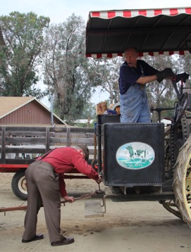 tractor_hitching