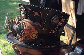 Wired_hat